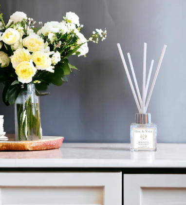 Oak & Vale Mini Reed Diffuser in Montecito
