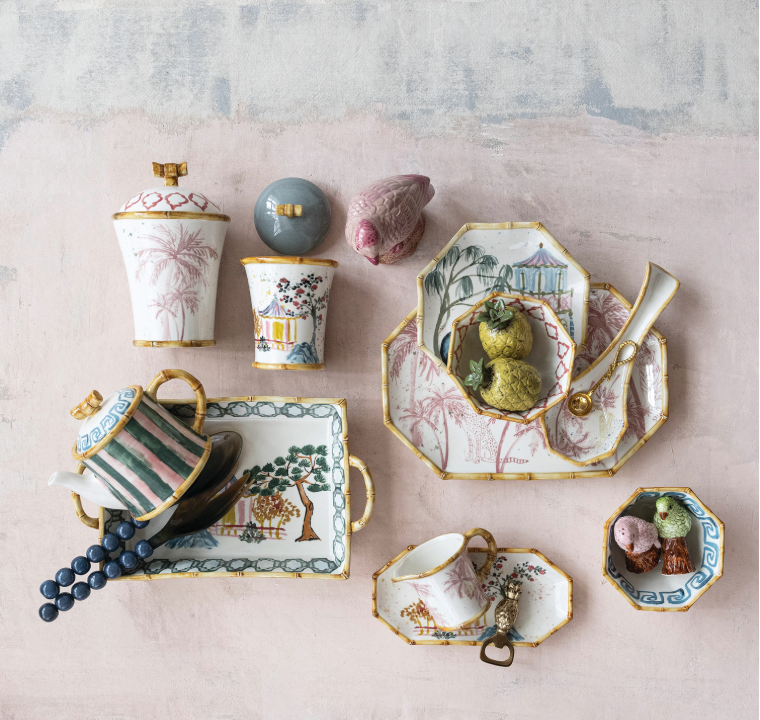 Creative Co-op 2 Quart Hand Painted Stoneware Baker