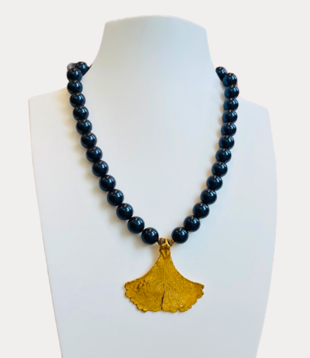 Artisan Necklace in Navy Pearls with Ginko Leaf