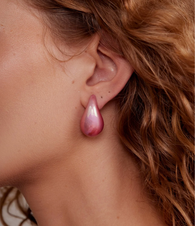 Zenzii Pearlescent Crescent Drop Earring in Pearl