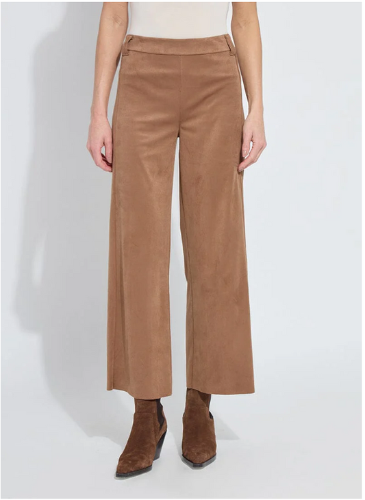Lysse:Vegan Suede Wide Leg Trouser - Vionette