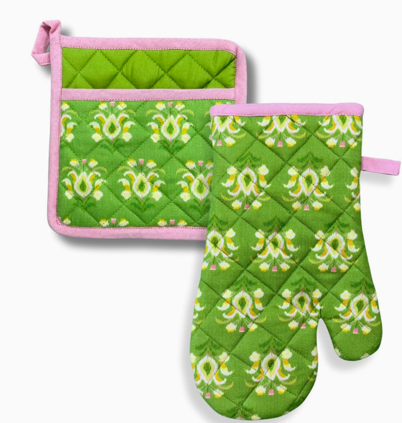 Laura Park Designs Rosemary Meadow Oven Mitt and Pot Holder Set