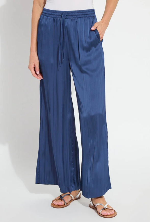 Lysse The Packable Pleated Palazzo Pant in Capri Blue