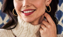 Capucine De Wulf Berry Icon Medium Hoop Earrings in Gold