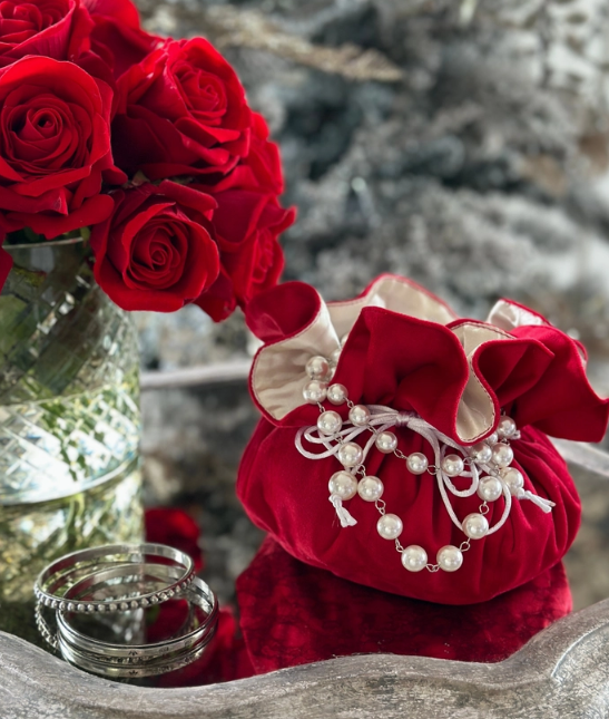 Arte Italica & Crown Linen Designs Velvet Jewelry Blossom Pouch in Red
