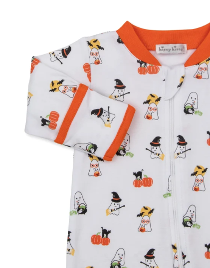 Kissy Kissy Footie with Zip in Halloween Ghosts