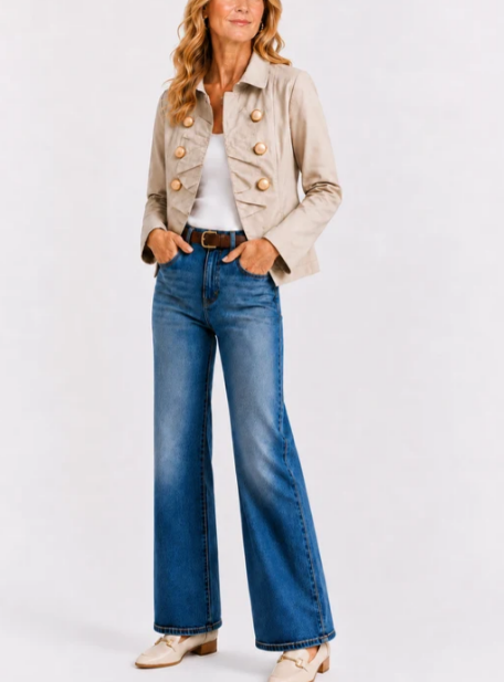 Burgess The Victoria Short Trench Coat in Sand