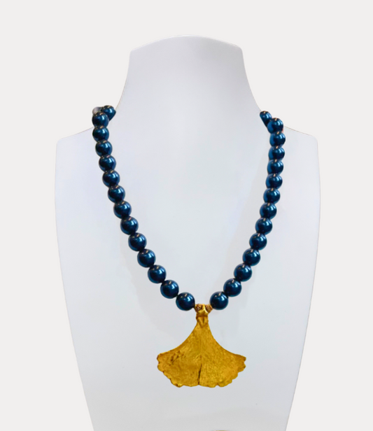 Artisan Necklace in Navy Pearls with Ginko Leaf