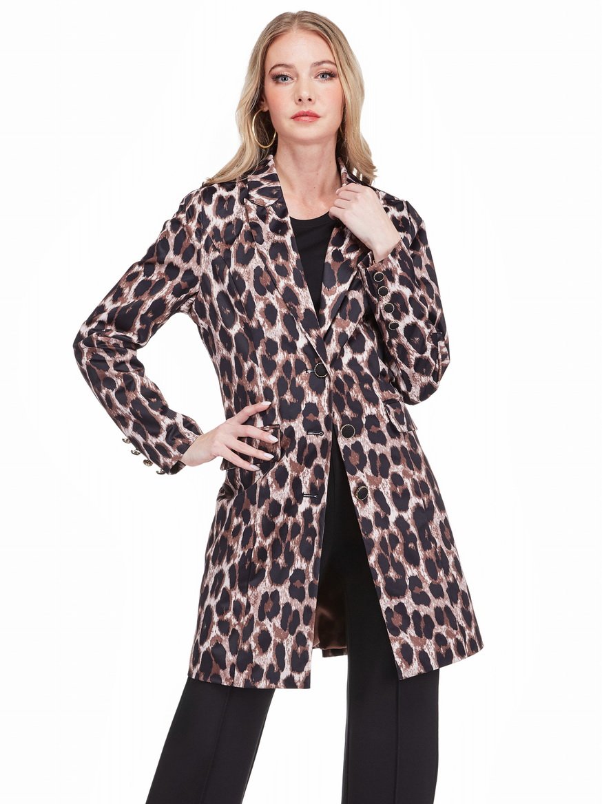 Jade Buttondown Coat in Leopard